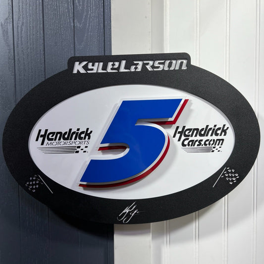 Kyle Larson #5 Oval 3D Oval 3D Premier Metal Diecast Display